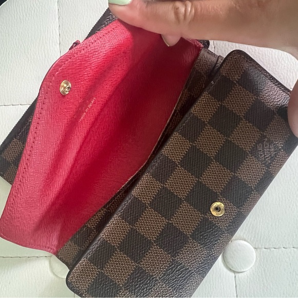 Louis Vuitton Damier Envelope Wallet - Picture 10 of 15